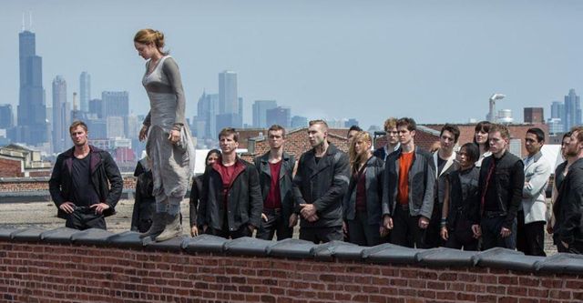 Divergent streaming new arrivals